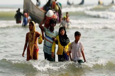 بنګلادېش: په میانمار کې دری زره مسلمانان قتل شوې