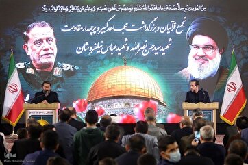 İranlı Quran fəalları Hizbullahın şəhidinin xatirəsinə toplaşıb