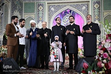 İmam Rzanın (ə) müqəddəs hərəmində ən böyük Quran məclisi