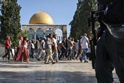 Extremist Settlers Storm Al-Aqsa Mosque amid Gaza Attacks