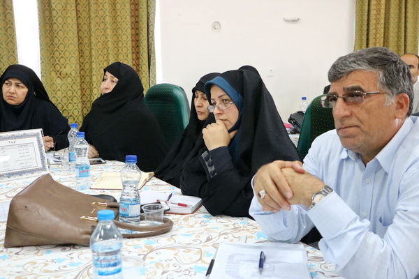 گزارش تصویری برگزاری دوره آموزشی قطبی مدیران مدارس شاهد در ساری