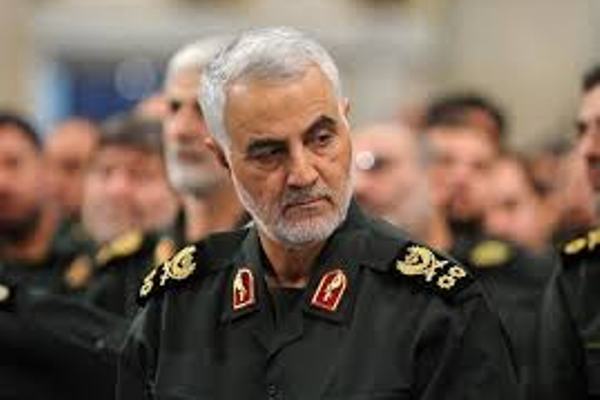 درخواست فرزند شهید مدافع حرم برای دیدار با رهبری از سردار سلیمانی