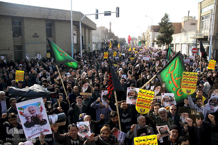راهپیمایی مردم سمنان در پی شهادت سپهبد قاسم سلیمانی
