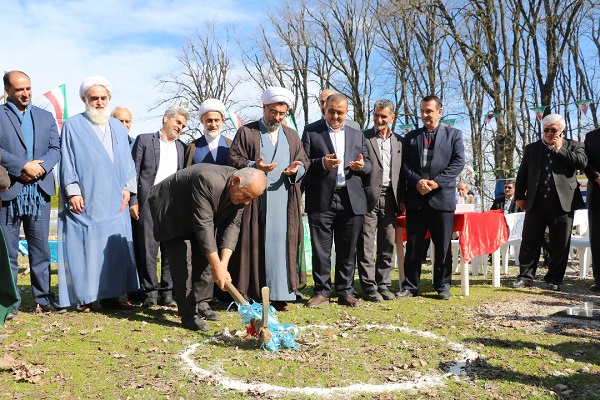 کلنگ حیاطسازی بقعه امامزاده عبدالوافی(ع) کلارآباد بر زمین زده شد کلنگ حیاطسازی بقعه امامزاده عبدالوافی(ع) کلارآباد بر زمین زده شد