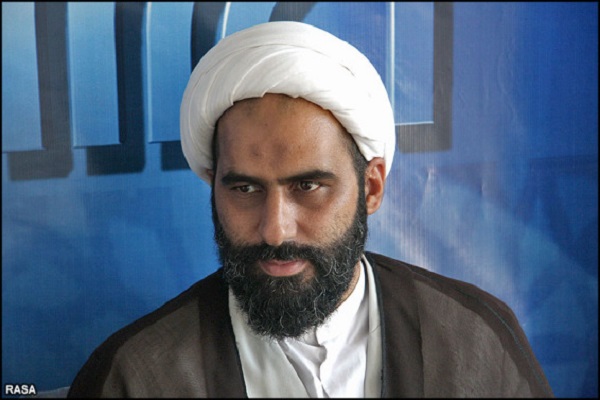 تقویت گفتمان انقلاب؛ سد توطئه و نفوذ دشمن