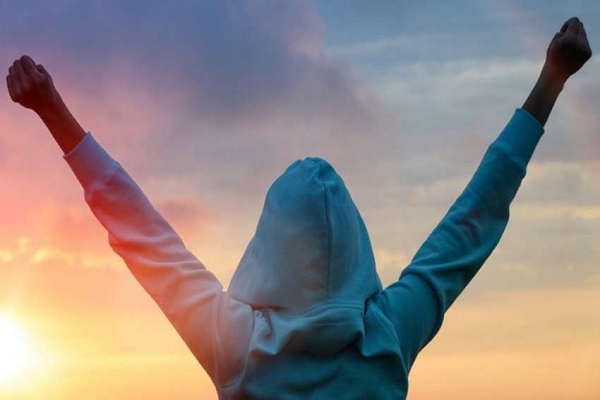 قهرمانی با گذشت و صبر به دست می&zwnj;آید/ مومن ناامید نمی&zwnj;شود