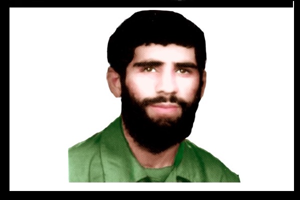 استکبار جهانی بداند جلوگیری از صدور اسلام با جنگ تحمیلی ممکن نیست