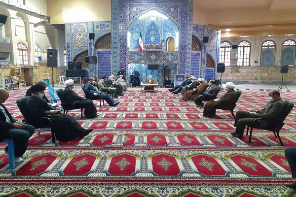 منجی در یک قدمی ظهور منجی در یک قدمی ظهور