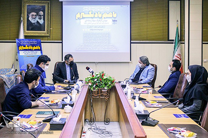 سواد زیستن در جهان کنونی/ تکنیک‌های اقناع در فضای مجازی کدامند + فیلم