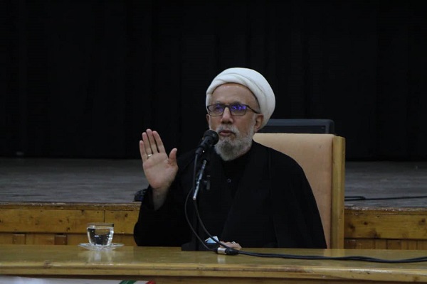 ساده زیستی علامه حسن زاده(ره) بی&zwnj;بدیل بود