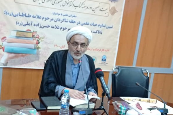 حجت&zwnj;الاسلام دیانی مدرس دانشگاه