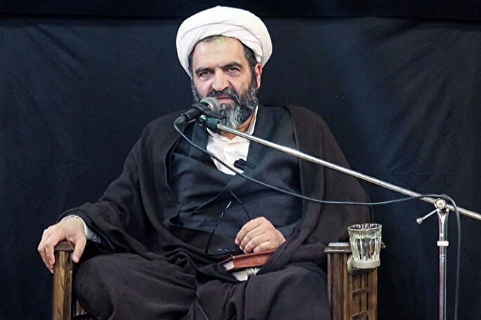 ظلمات چگونه با فراگیری نور خدا در هستی سازگار است؟