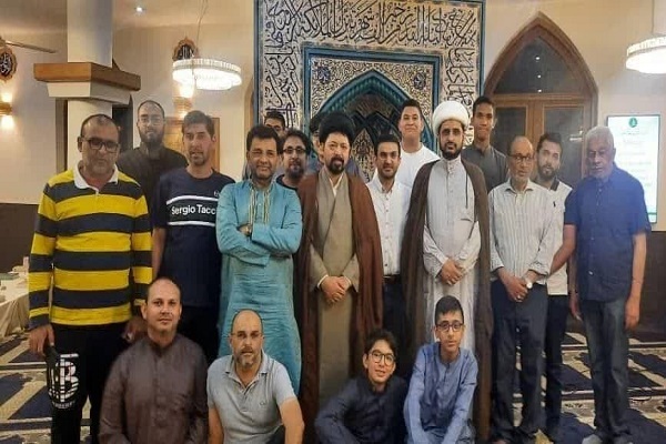 برگزاری اعتکاف در مسجد خوجه‌های اثنی‌عشری ماداگاسکار