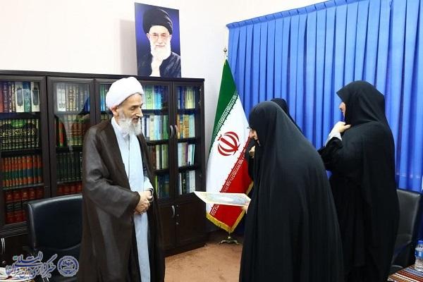 نشست فعالان فرهنگی بنیاد عفاف و حجاب دفتر نماینده ولی فقیه در مازندران با آیت الله محمد باقر  محمدی لائینی  در ساری