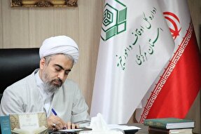 مدیرکل اوقاف مرکزی درخشش نمایندگان استان در مسابقات قرآن را تبریک گفت