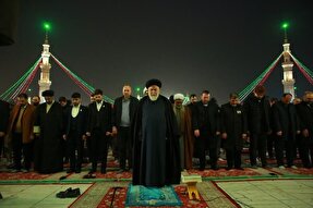 اقامه نماز مغرب و عشاء شب نیمه شعبان به امامت تولیت مسجد جمکران