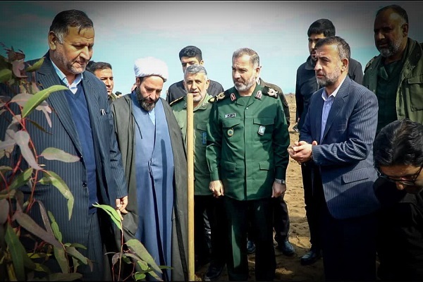 سردار سیاوش مسلمی، فرمانده سپاه کربلای مازندران در برنامه کاشت نهال در ساری