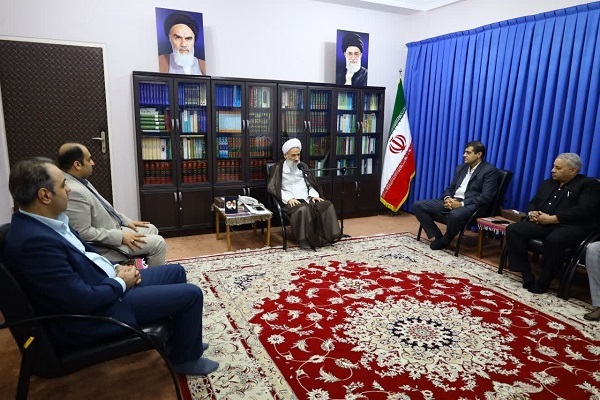 دیدار رئیس جدید نظام مهندسی استان با آیت الله لائینی