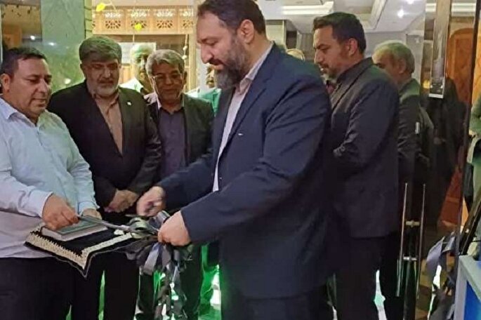 نمایشگاه عکس «آخرین پرواز سیمرغ» در سمنان گشایش یافت