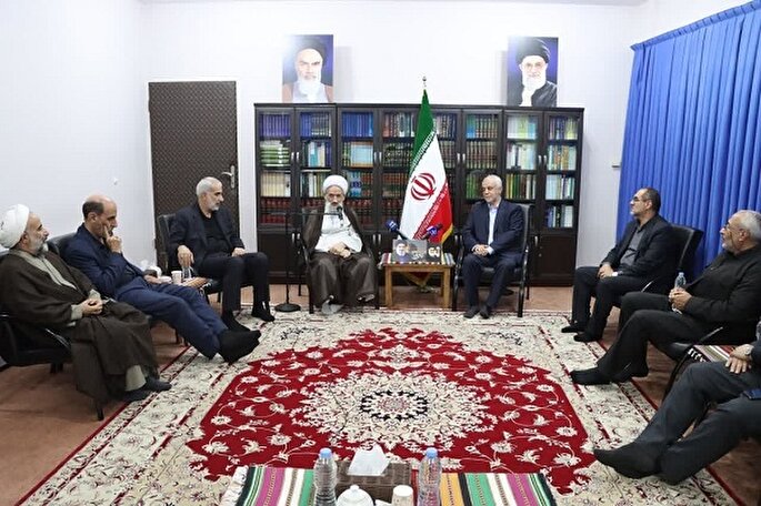 حفظ عزت جامعه ایثارگری مورد توجه باشد