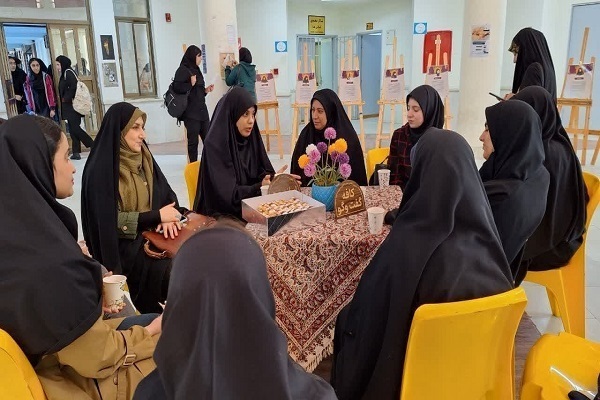 نمایشگاه بانوان تمدن‌ساز، الگوی سوم زن از نگاه مقام معظم رهبری در آستانه ایام فاطمیه