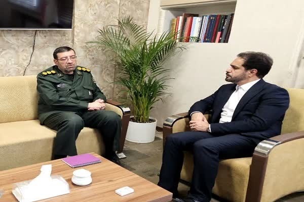 نشست سرپرست معاونت سیاسی امنیتی و اجتماعی استانداری مازندران با سرهنگ پاسدار محمد حسن سلامی، مدیر کل حفظ آثار و نشر ارزش‌‌های دفاع مقدس مازندران