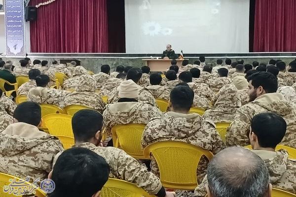 مردم آمل نسخه سال ۶۰ دشمن برای تجزیه میهن اسلامی را در هم پیچیدند