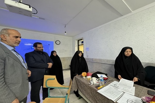 تجلیل از برگزیدگان شبکه بسیج مازندران