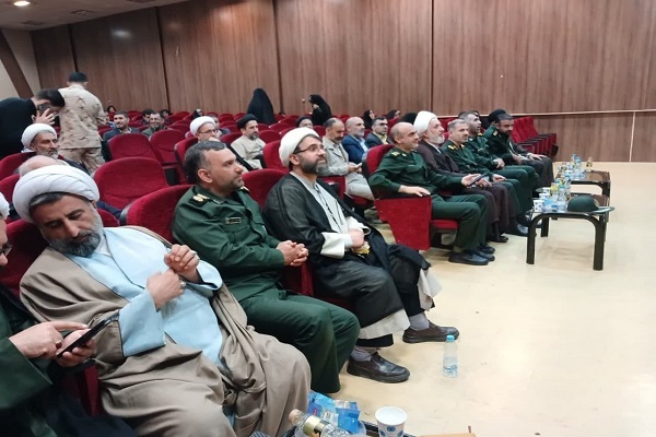 تجلیل از برگزیدگان شبکه بسیج مازندران