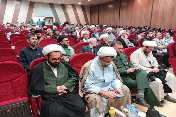 تجلیل از برگزیدگان شبکه بسیج مازندران