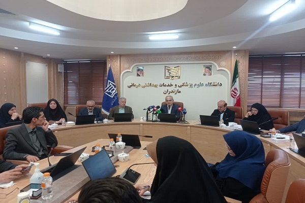 نشست خبری محمد صادق رضایی، رئیس دانشگاه علوم پزشکی مازندران