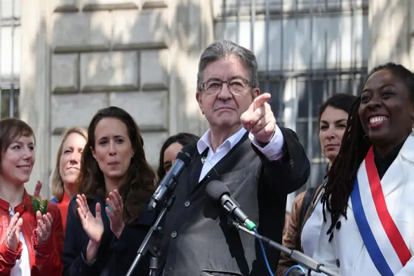 درخواست برگزاری تظاهرات علیه اسلام‌هراسی در فرانسه