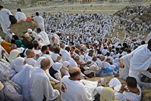 ترجمه خطبه عرفه به ۳۵ زبان زنده دنیا