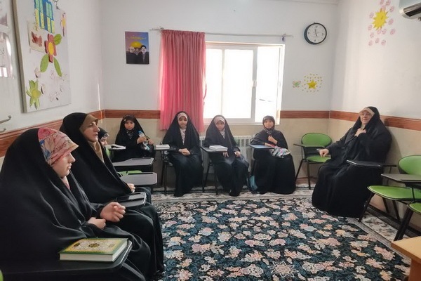 کلاس آموزش قرآن مؤسسه قرآنی نورین باابل
