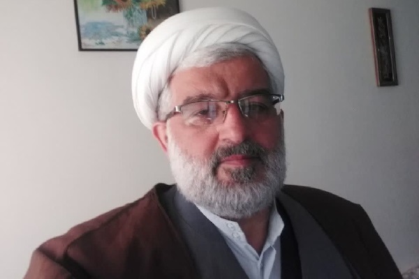 حجت‌الاسلام علی ابراهیم‌زاده، مدرس دانشگاه مازندران