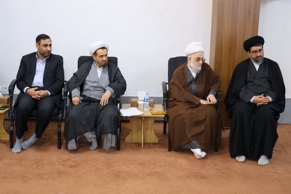نشست شورای سیاست‌گذاری دومین کنگره بین‌المللی راهکار‌های گسترش فرهنگ غدیر و ترویج نهج‌البلاغه در ساری