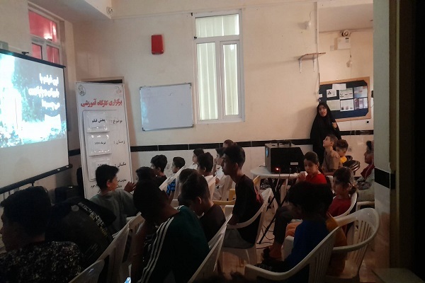 اکران رایگان فیلم‌های کودکانه در شهرها و روستاهای فاقد سینما