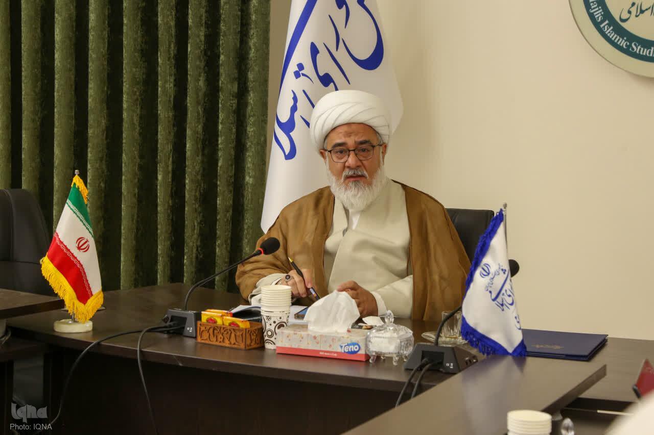 لزوم استفاده از فناوری‌های جدید و ظرفیت‌های دانشگاهی و حوزوی در ارسال قوانین به شورای نگهبان