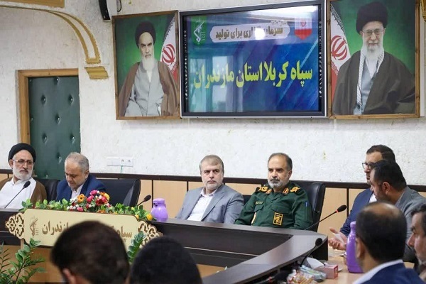 عباس پوریانی، رئیس کل دادگستری استان مازندران، در دیدار با سردار محمدرضا موحد فرمانده سپاه کربلای استان