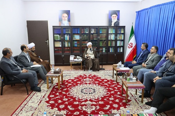 آیت‌الله محمدباقر محمدی لائینی، نماینده ولی فقیه در استان و امام جمعه ساری، در دیدار با مدیرکل بازرسی مازندران