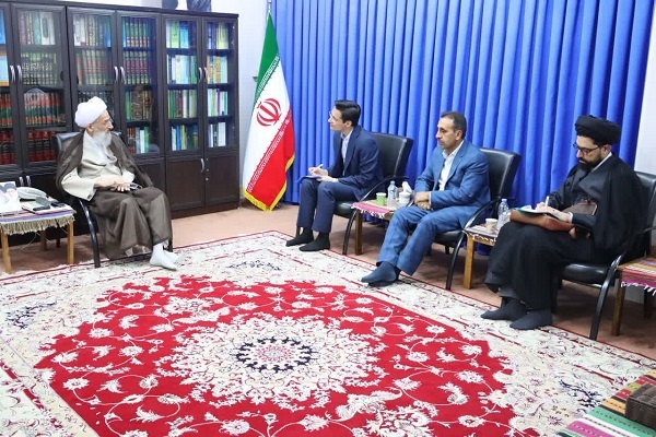 نماینده ولی‌فقیه در مازندران، آیت‌الله محمدباقر محمدی لائینی، نماینده ولی‌فقیه در مازندران عصر دیروز 23 مهرماه در دیدار با حبیبی، مدیرکل فضای مجازی کشور،