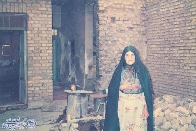 پیرزنی تنها، در جستجوی صلح در دل تنهایی