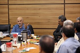 نشست «درس‌های دوران دفاع مقدس در حمایت از سرمایه‌گذاری و تولید»