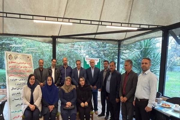 نشست مشترک کمیته امداد نوشهر و گروه جهادی «آیین مهر» با محوریت ارتقای خدمات حمایتی