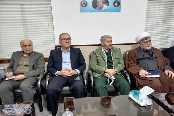 نشست  خیّران هادی‌شهر با حضور امام‌جمعه و جمعی از نیکوکاران