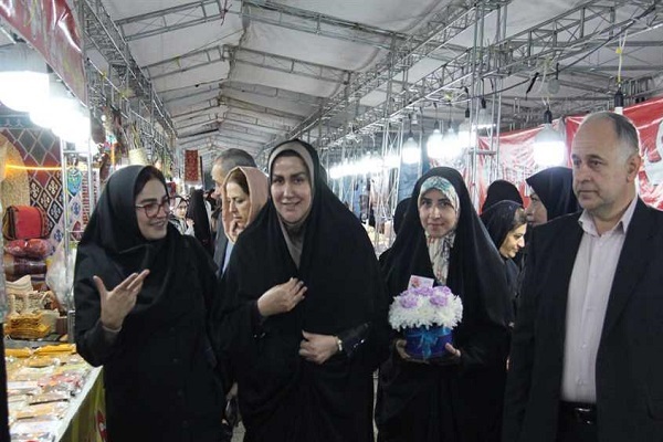 جشن میلاد حضرت فاطمه(س) و روز مادر در سوادکوه شمالی برگزار شد جشن میلاد حضرت فاطمه(س) و روز مادر در سوادکوه شمالی برگزار شد