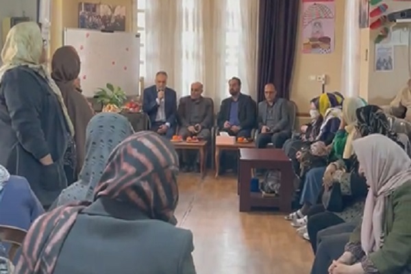 پیگیری مسائل و مشکلات مرکز توانبخشی سالمندان قائمشهر با حضور نماینده مردم منطقه در مجلس شورای اسلامی پیگیری مسائل و مشکلات مرکز توانبخشی سالمندان قائمشهر با حضور نماینده مردم منطقه در مجلس شورای اسلامی