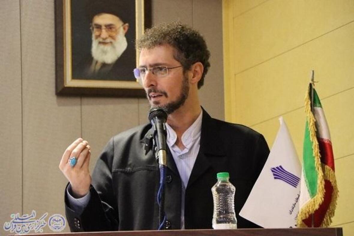 جشن ازدواج ۳۰ زوج آملی تحت حمایت کمیته امداد و توزیع جهیزیه