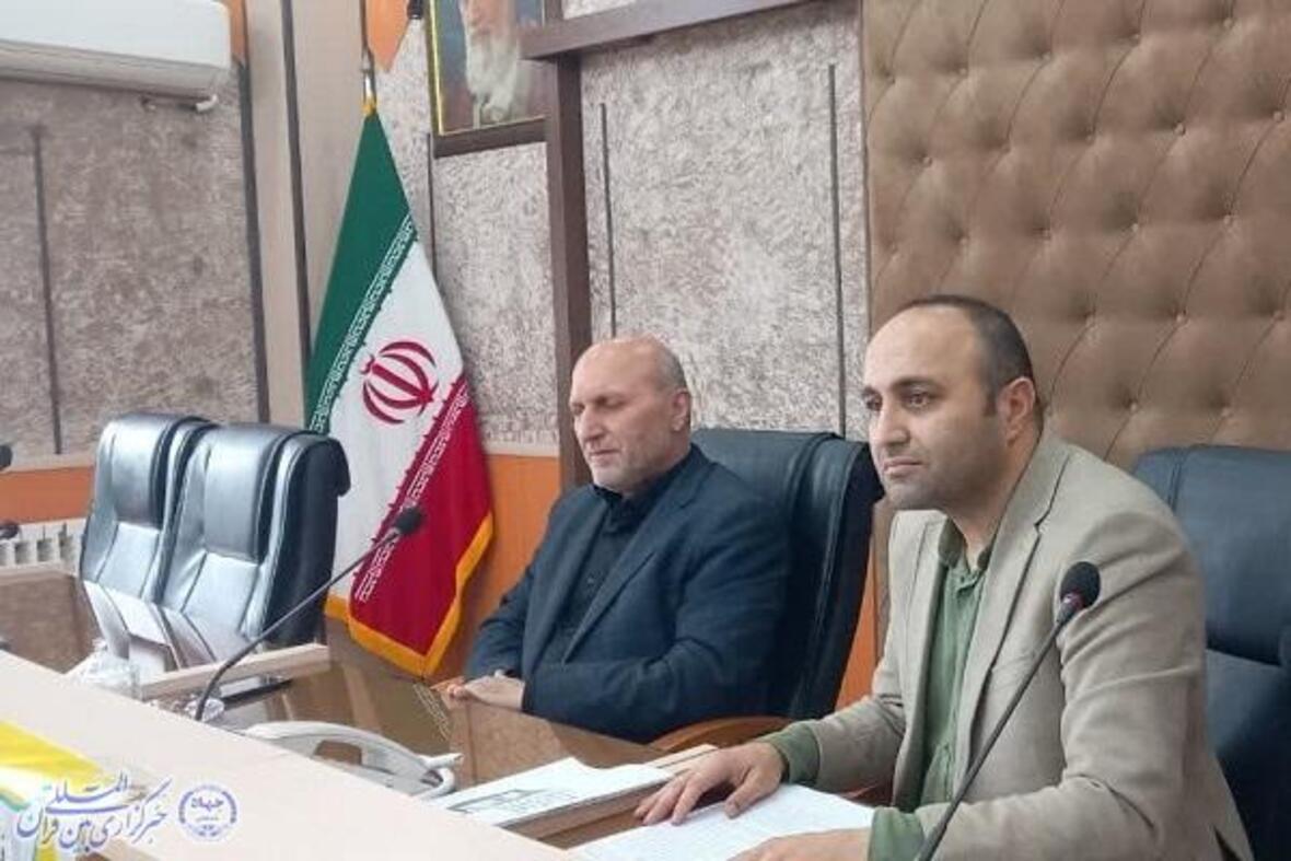 دومین نشست  انجمن کتابخانه های عمومی شهرستان فریدون‌کنار