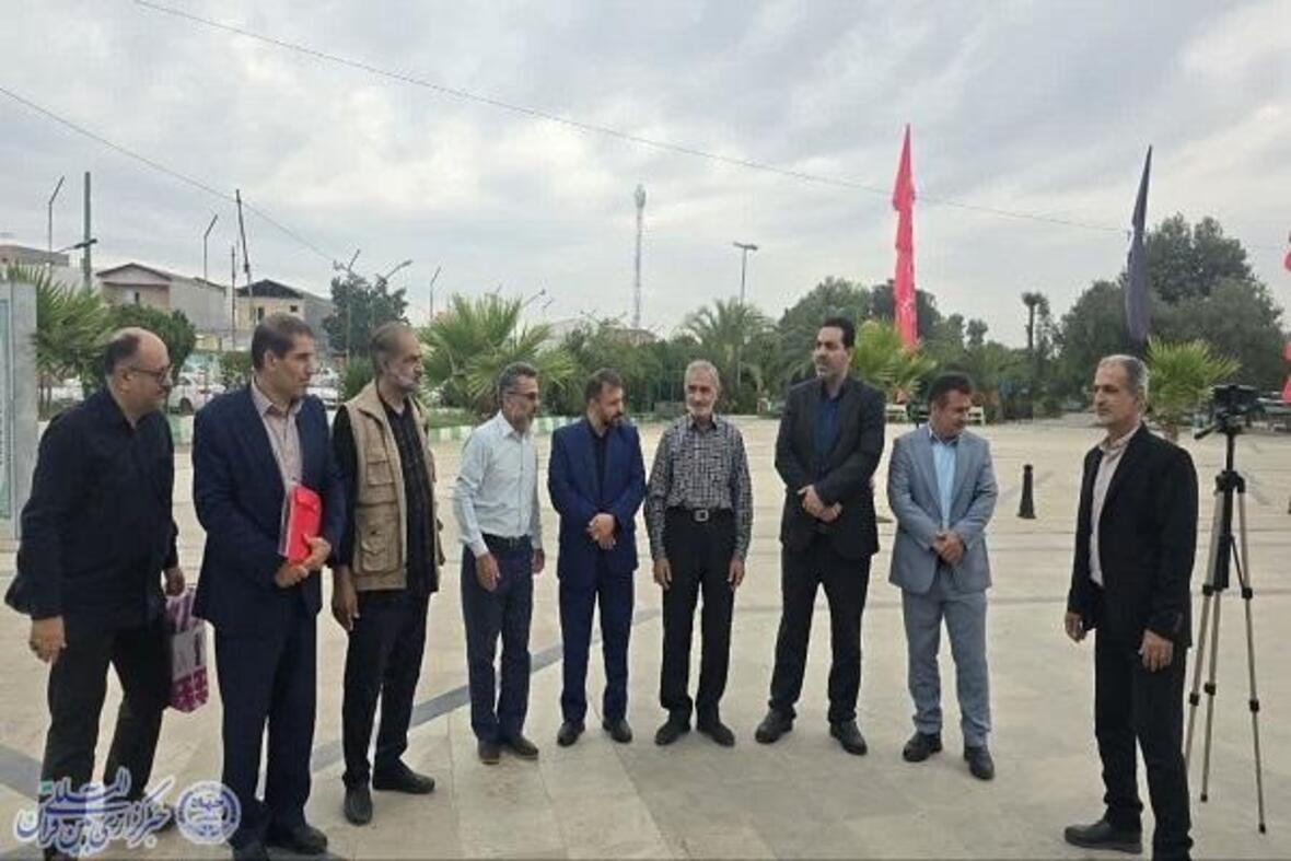 آیین گل افشانی مزار خبرنگار شهید هادی باغبانی شهید مدافع حرم